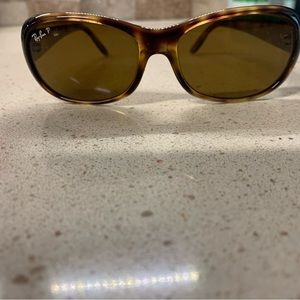 Womens Ray-Ban Sunglasses